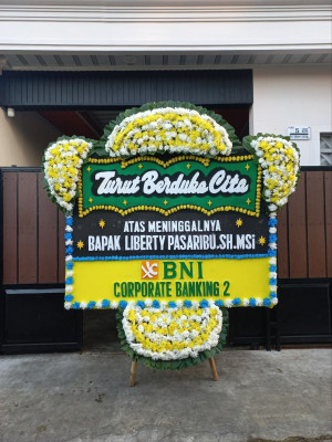 Papan Bunga Duka di Cilacap