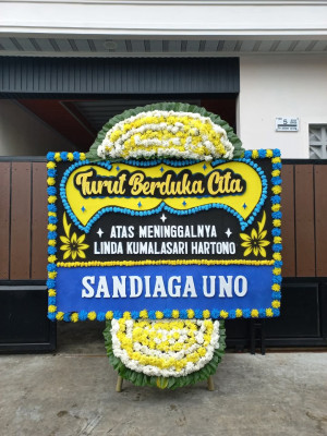 Papan Bunga Duka di Cilacap